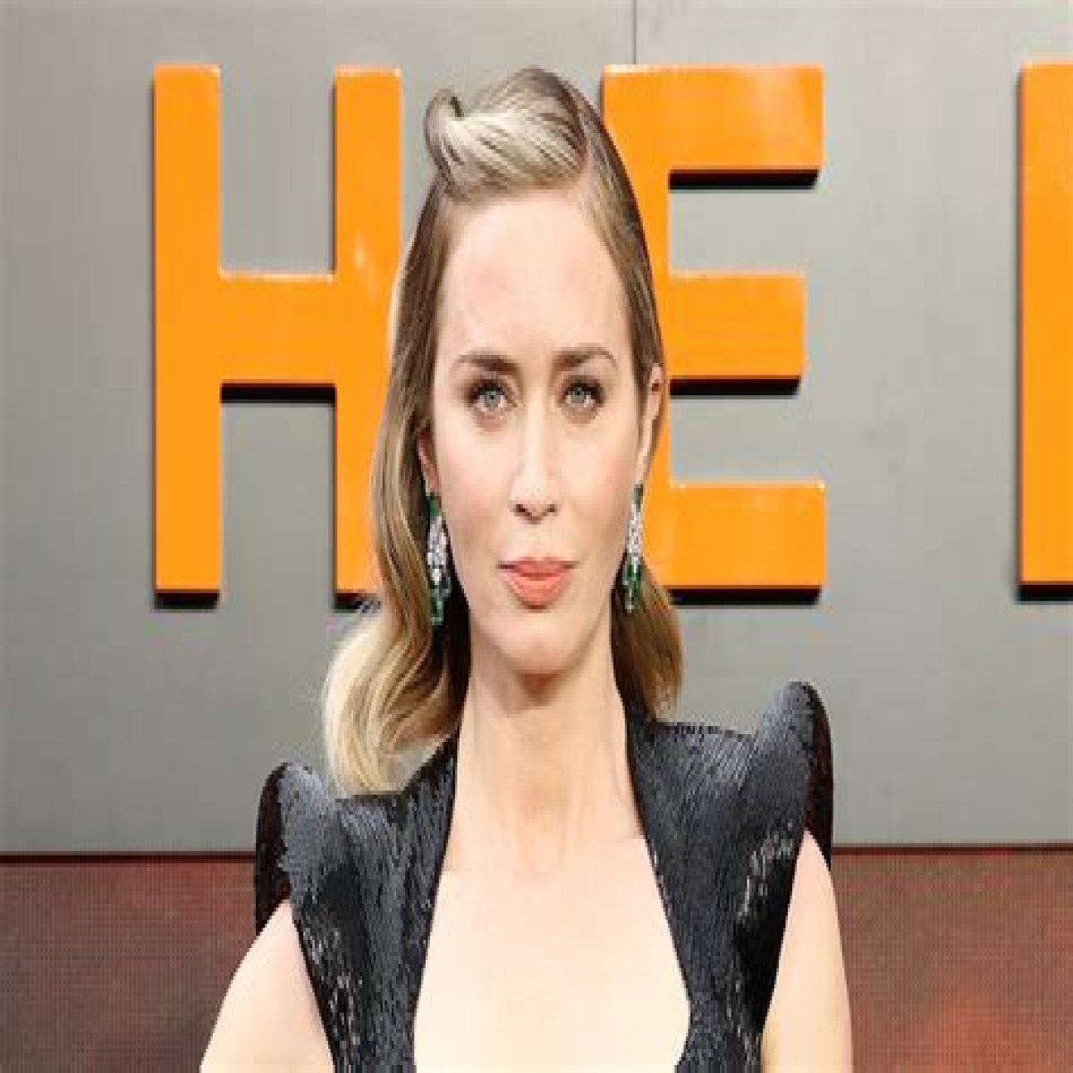 HTML